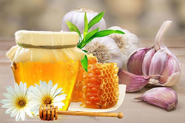 26 lý do khiến bạn nên bắt đầu uống mật ong mỗi ngày từ hôm nay